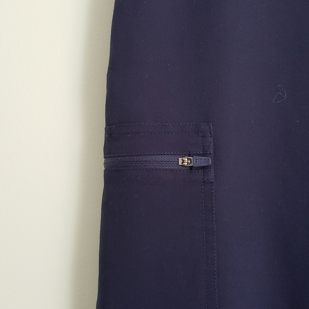 FIGS Yola Scrub Pants - Picture 6 of 9